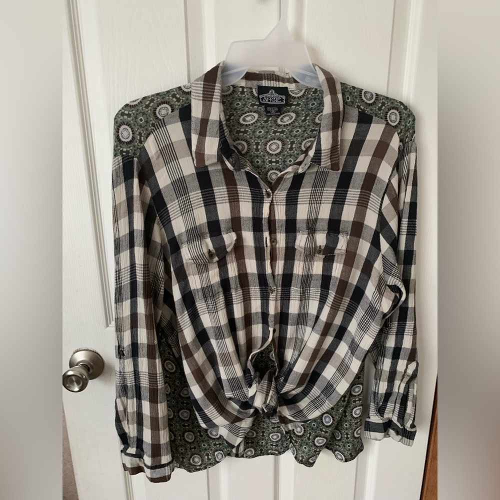 Angie top long sleeve women’s size 3XL